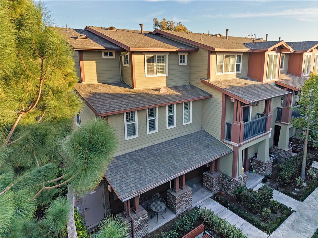155 Zephyr Run Tustin, CA 92782 - Photo 2 of 29