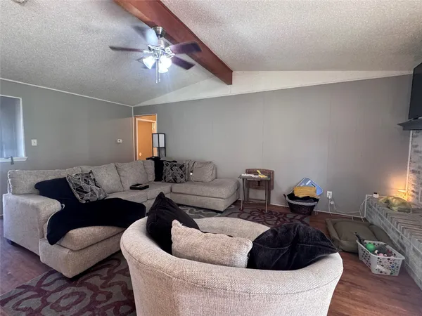 $175,000 | 105 Rutherford Street, Mount Vernon, TX 75457