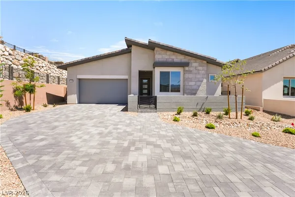 $1,055,000 | 1060 Skyview Cv Court, Las Vegas, NV 89138