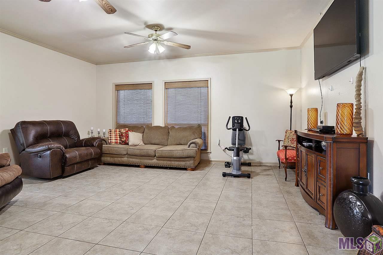 11480 George Lambert Road St. Amant, LA 70774 - Photo 4 of 10 Gallery Image 4