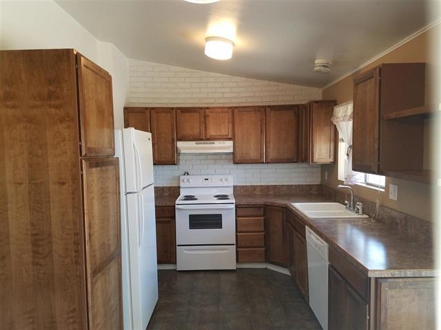 1815 North Raymond Road Spokane, WA 99206 - Photo 4 of 11