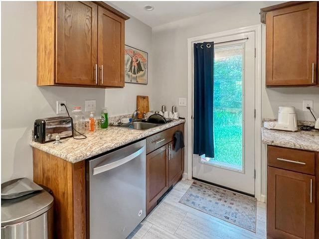 273 Heater Road Lebanon, NH 03766 - Photo 2 of 29