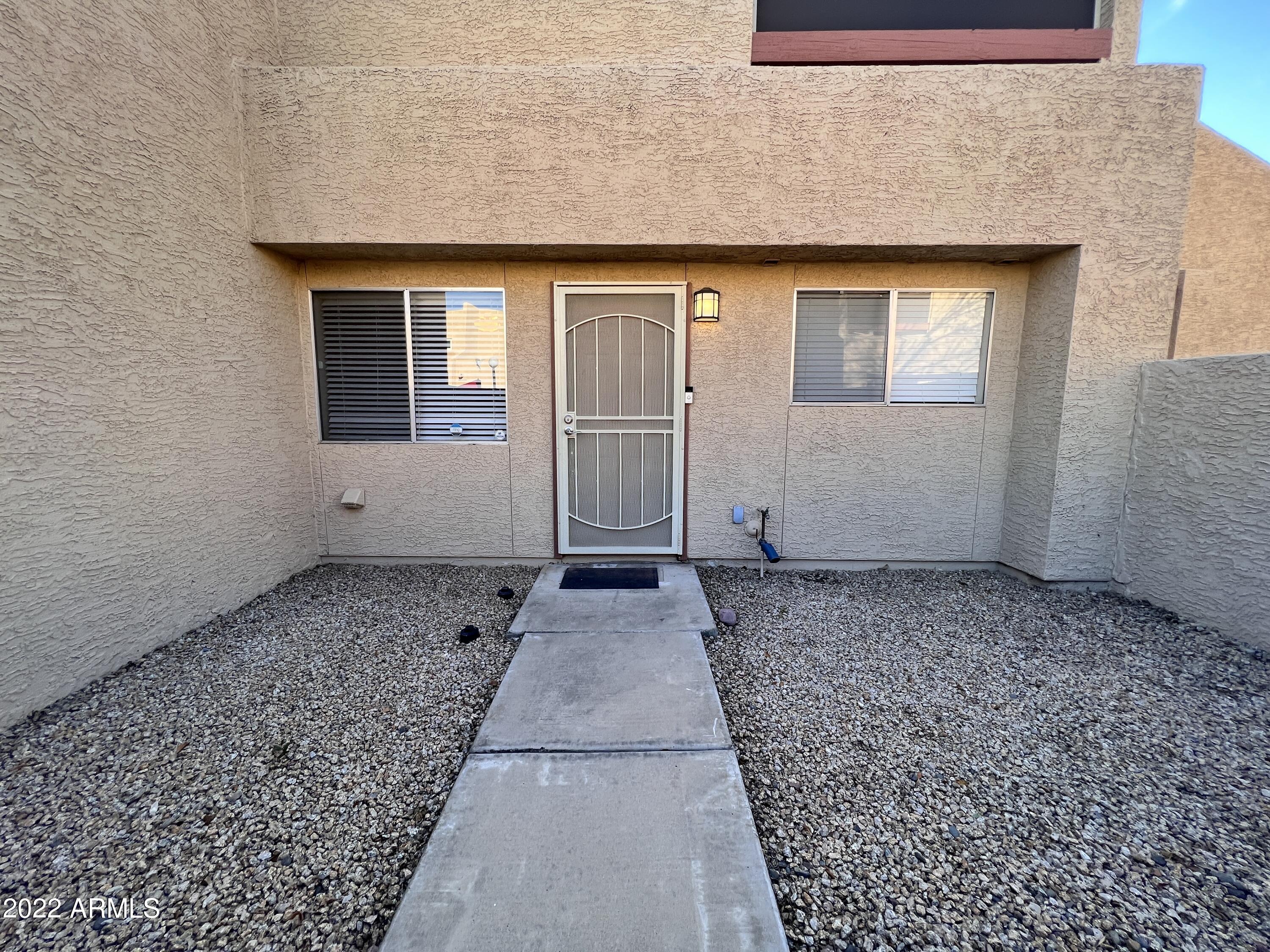 4216 West Boca Raton Road Phoenix, AZ 85053 - Photo 16 of 18 Patio