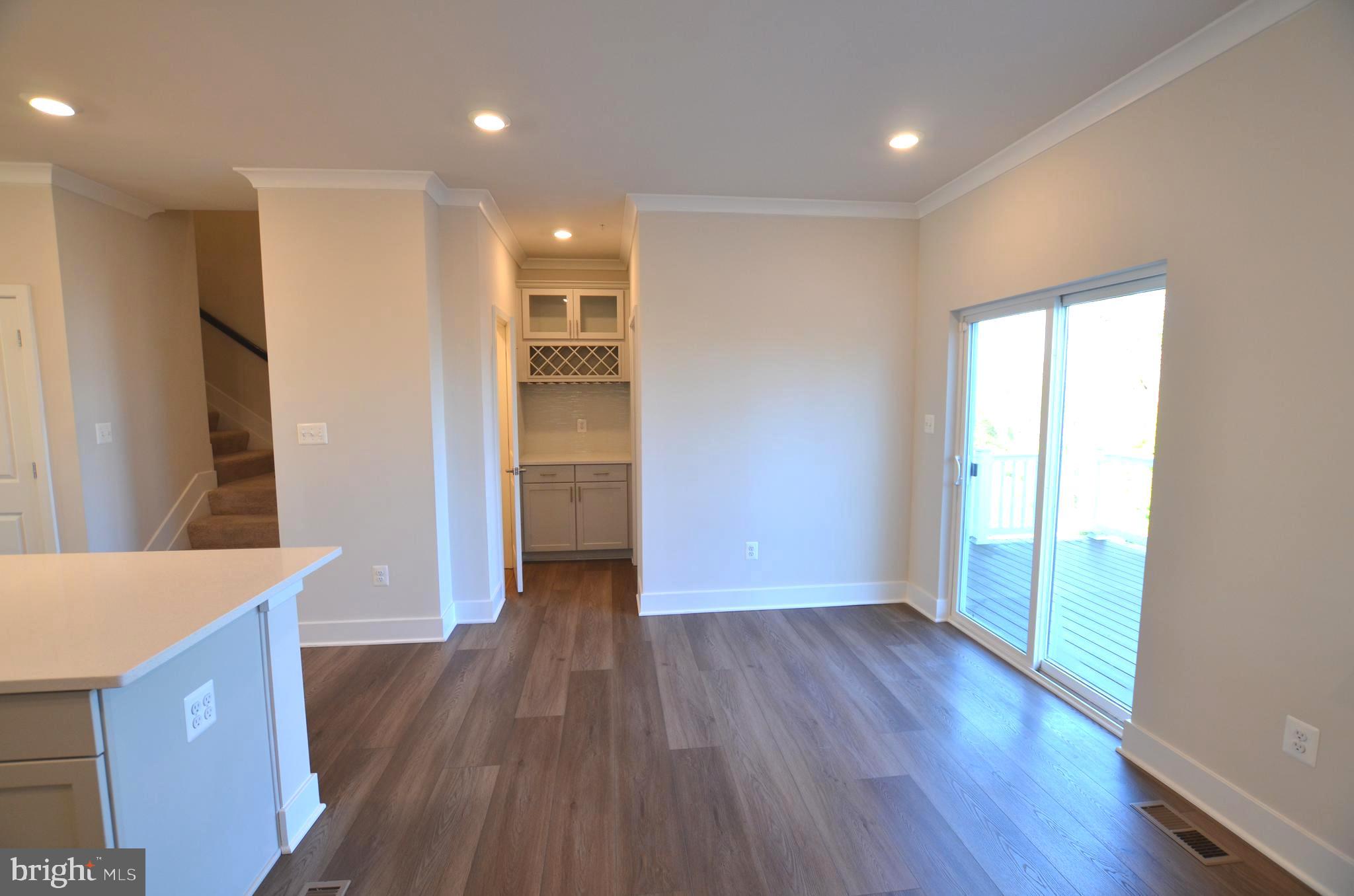 7853 Lebeu Road Baltimore, MD 21244 - Photo 8 of 34