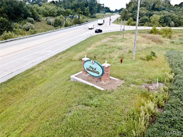 $11,340,000 | 7735 State Route 143, Edwardsville, IL 62025