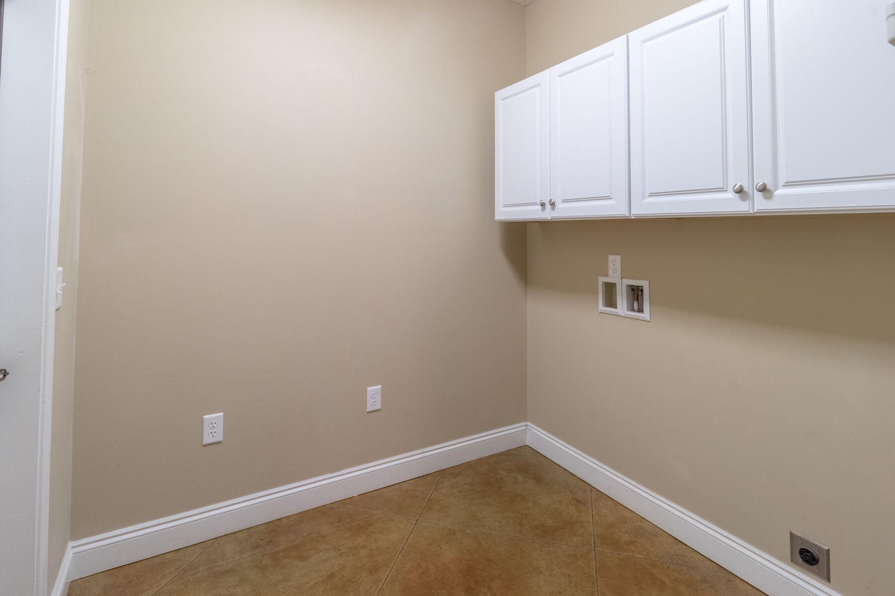 221 Grand Flora Way Santa Rosa Beach, FL 32459 - Photo 24 of 39 Laundry