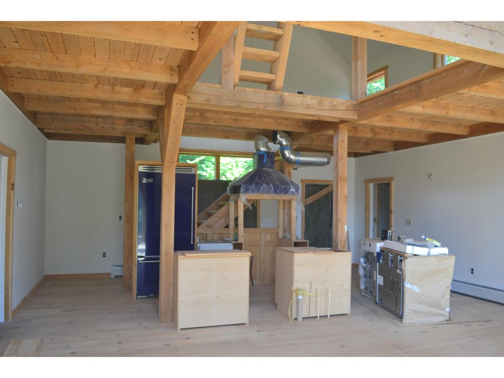 751 South Hill Road Pittsfield, VT 05762 - Photo 4 of 33