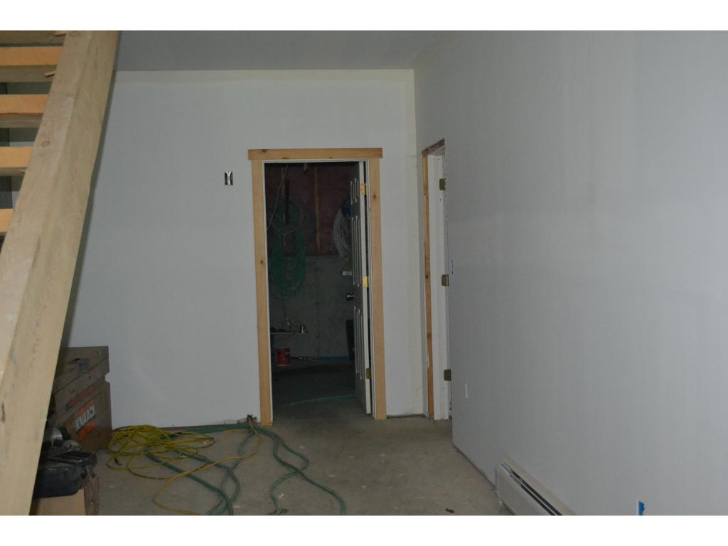 751 South Hill Road Pittsfield, VT 05762 - Photo 7 of 33