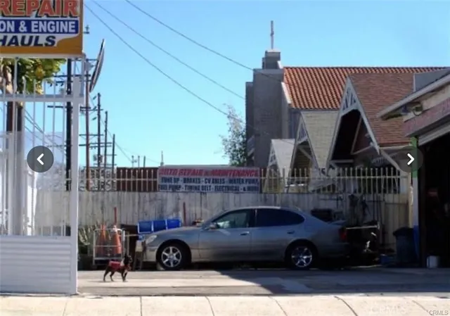 a car parked in front of a store