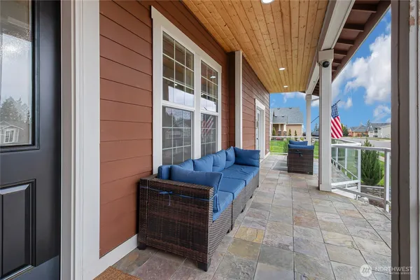 a view of living room and entryway