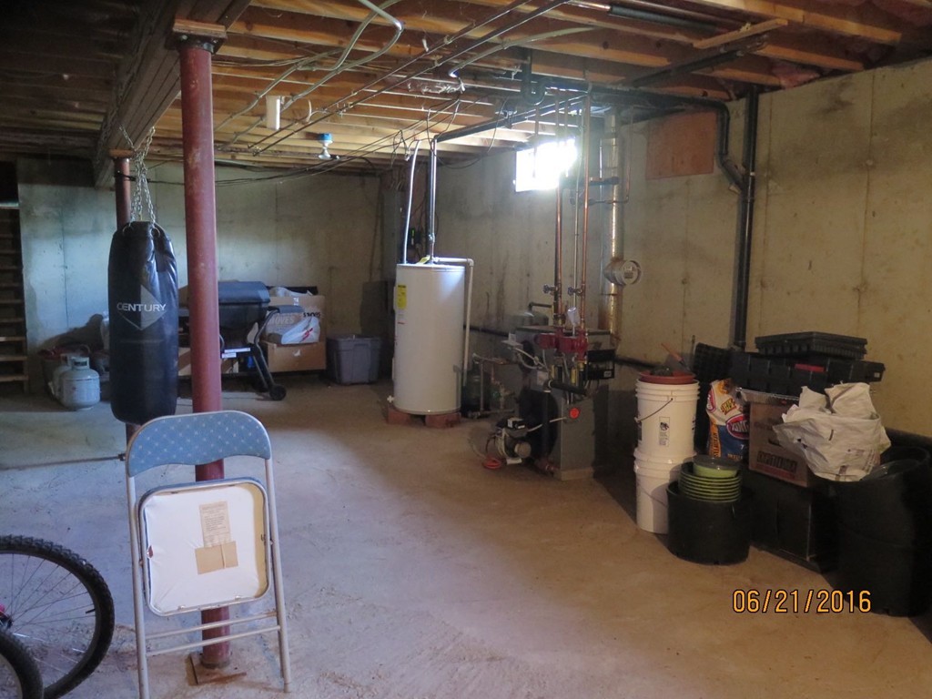 11-13 Gardner Street Worcester, MA 01610 - Photo 16 of 20 a room with gym equipment