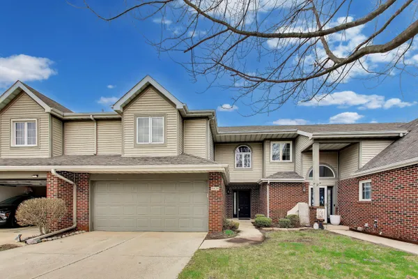 $274,900 | 9424 Van Buren Street, Crown Point, IN 46307