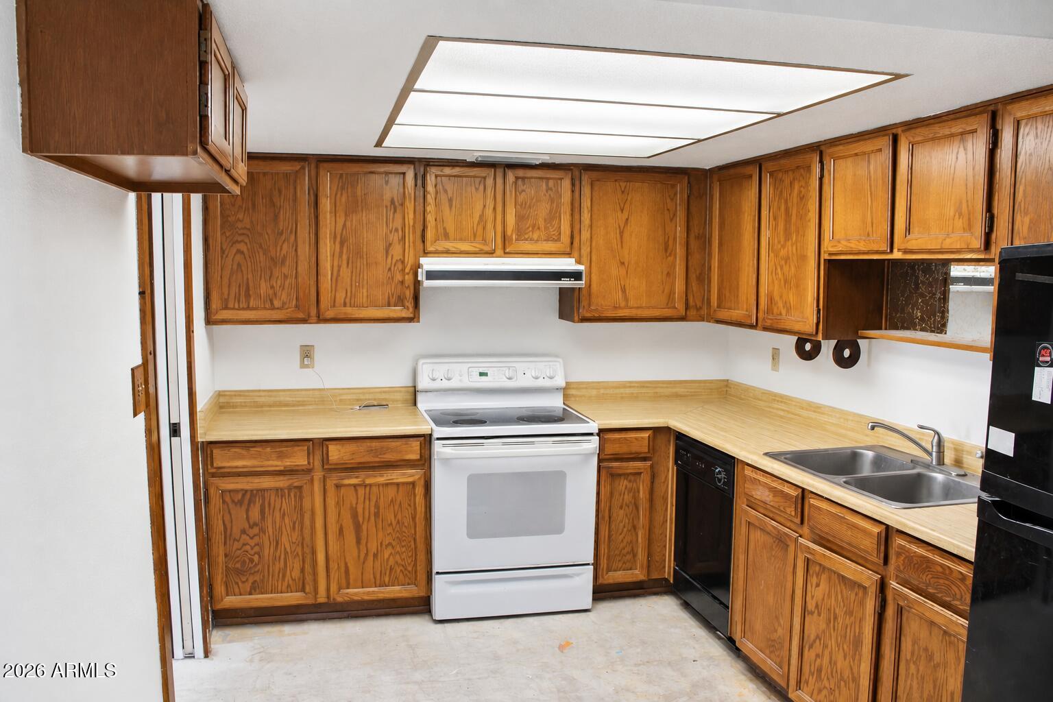 5233 West Mountain View Road Glendale, AZ 85302 - Photo 15 of 31 3f673d96-1194-4a89-b020-c34da51e75e1