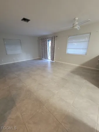 $1,250 | 341 Richland Road, Lehigh Acres, FL 33936