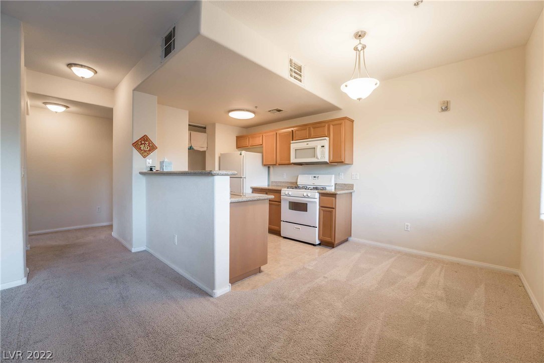 7701 West Robindale Road, Unit 255 Las Vegas, NV 89113 - Photo 13 of 38