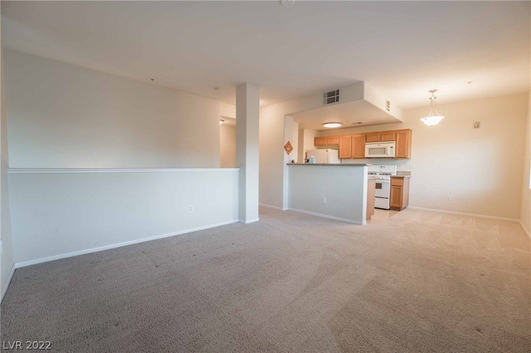 7701 West Robindale Road, Unit 255 Las Vegas, NV 89113 - Photo 6 of 38