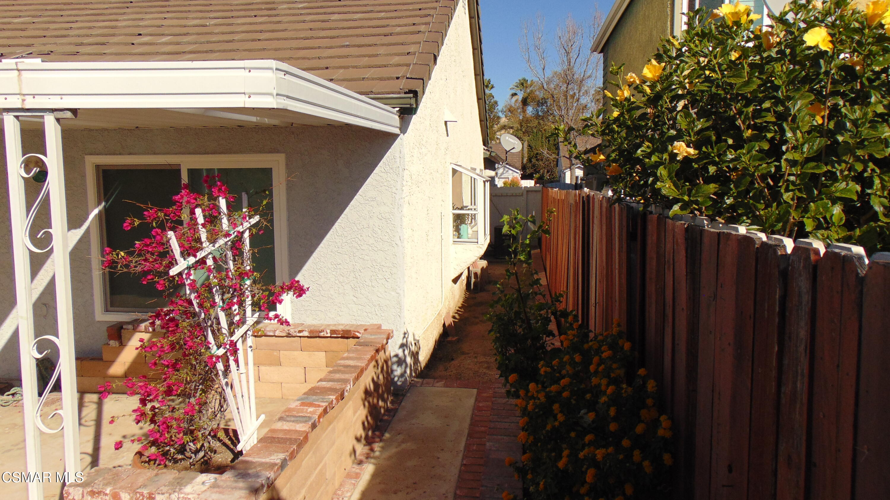 2832 Thicket Place Simi Valley, CA 93065 - Photo 39 of 42 DSC01381