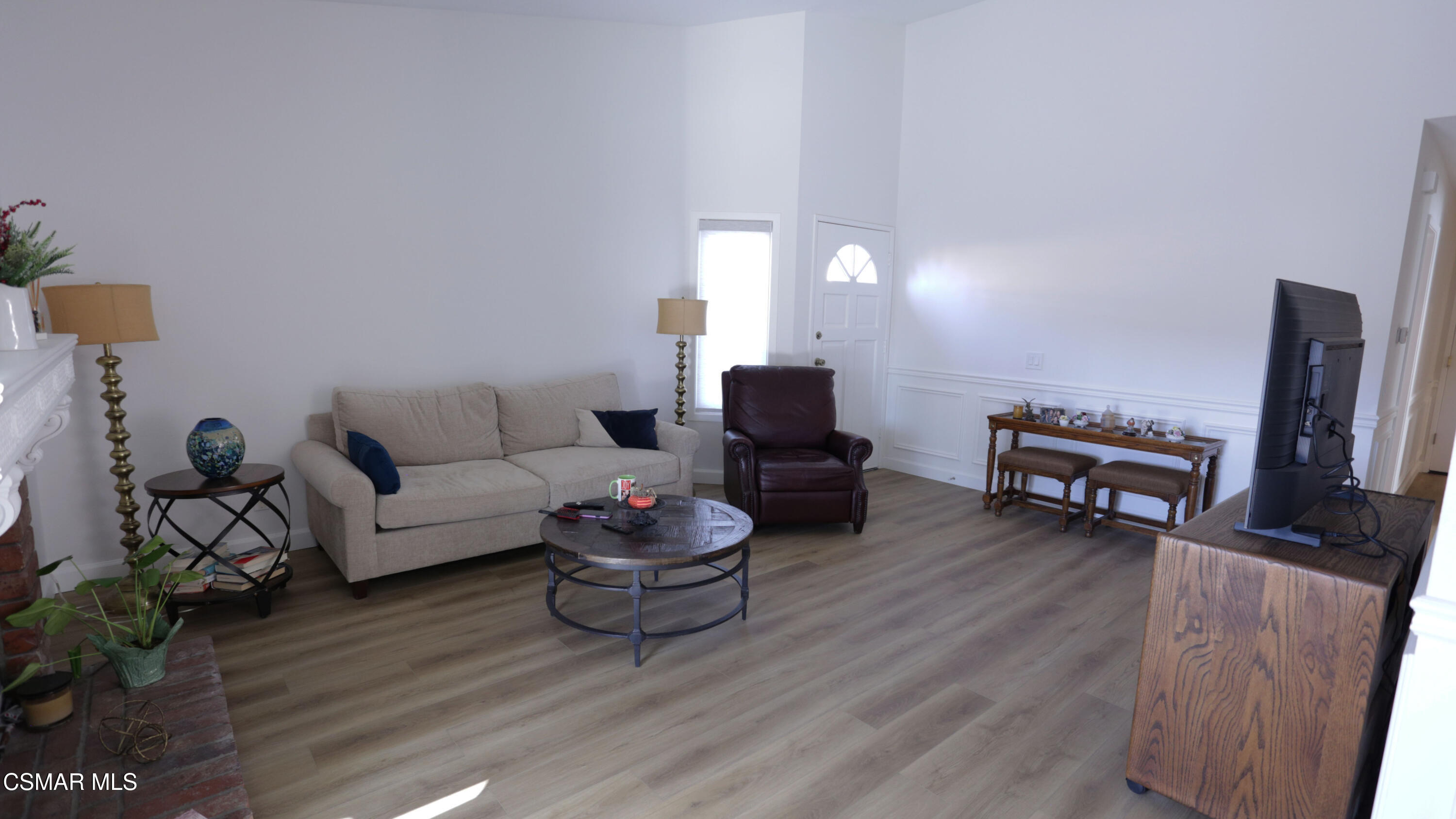 2832 Thicket Place Simi Valley, CA 93065 - Photo 7 of 42 170A4122