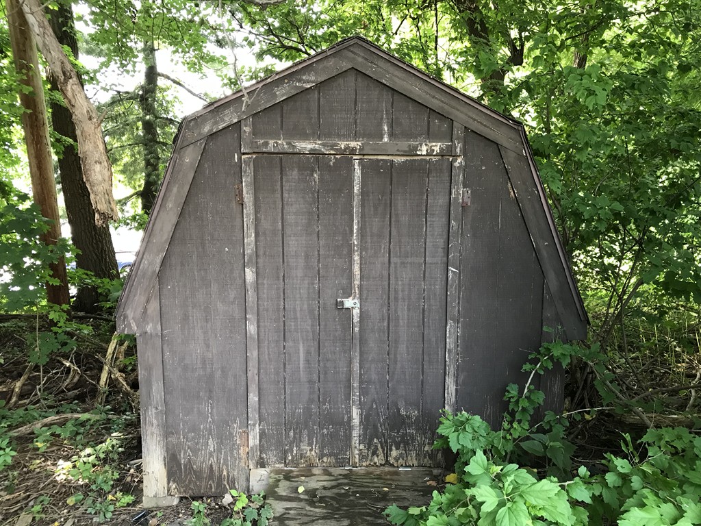 192 Lancashire Road Springfield, MA 01104 - Photo 18 of 18 Gallery Image 18