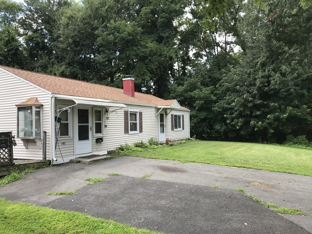 192 Lancashire Road Springfield, MA 01104 - Photo 8 of 18 Gallery Image 8