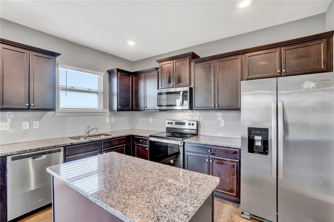 733 Liberty Walk Lane Simpsonville, SC 29681 - Photo 12 of 49