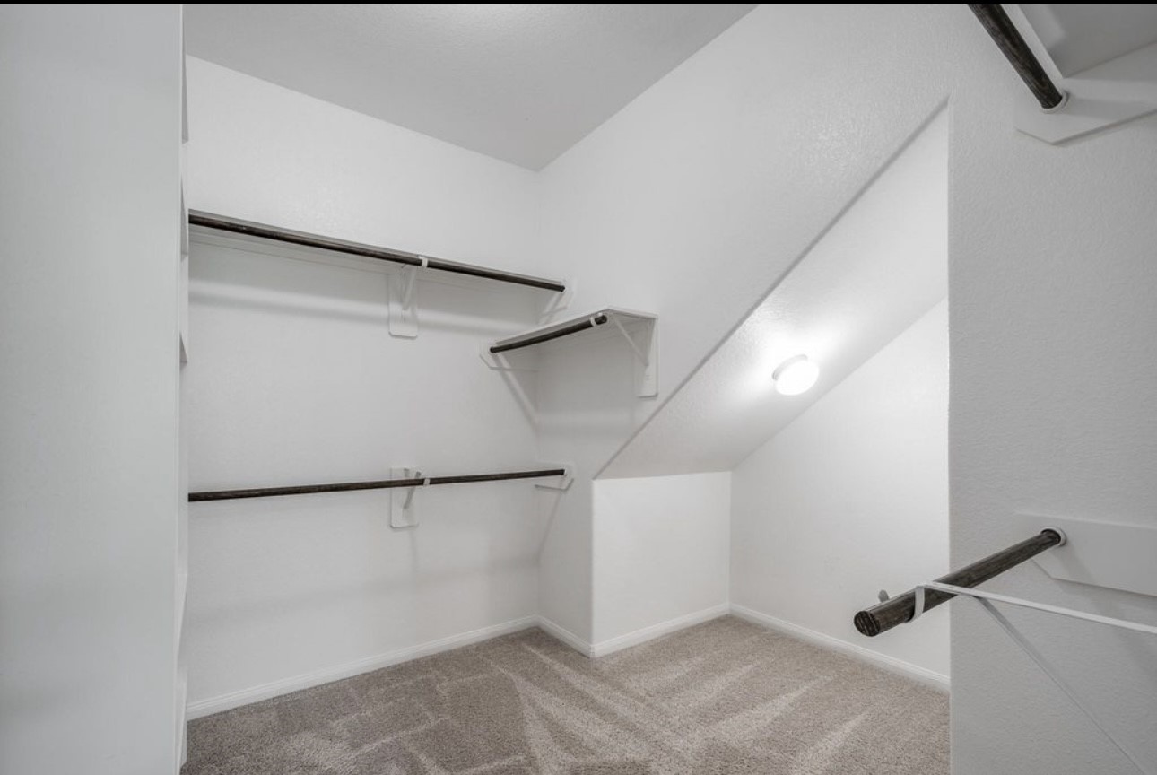 17542 Holroyd Road Humble, TX 77346 - Photo 10 of 16 a view of small space