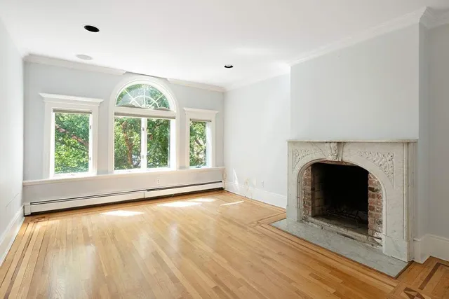 $15,000,000 | 238 West 11th Street | West Village