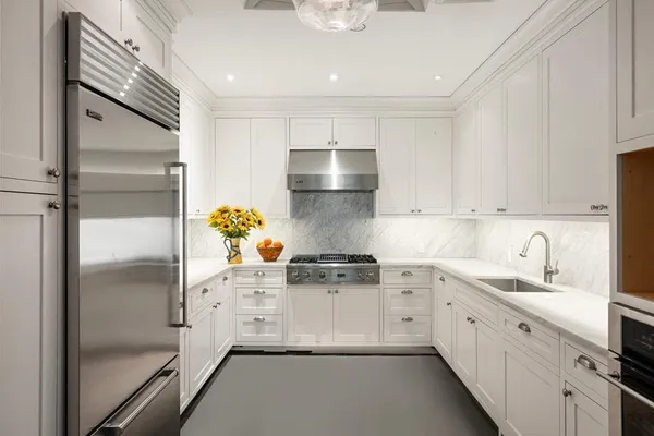 $15,000,000 | 238 West 11th Street | West Village