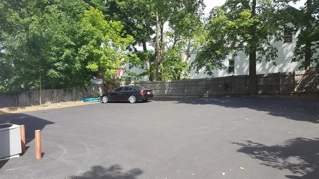 $1,750 | 124 Stevens Street, Unit 5, Lowell, MA 01851