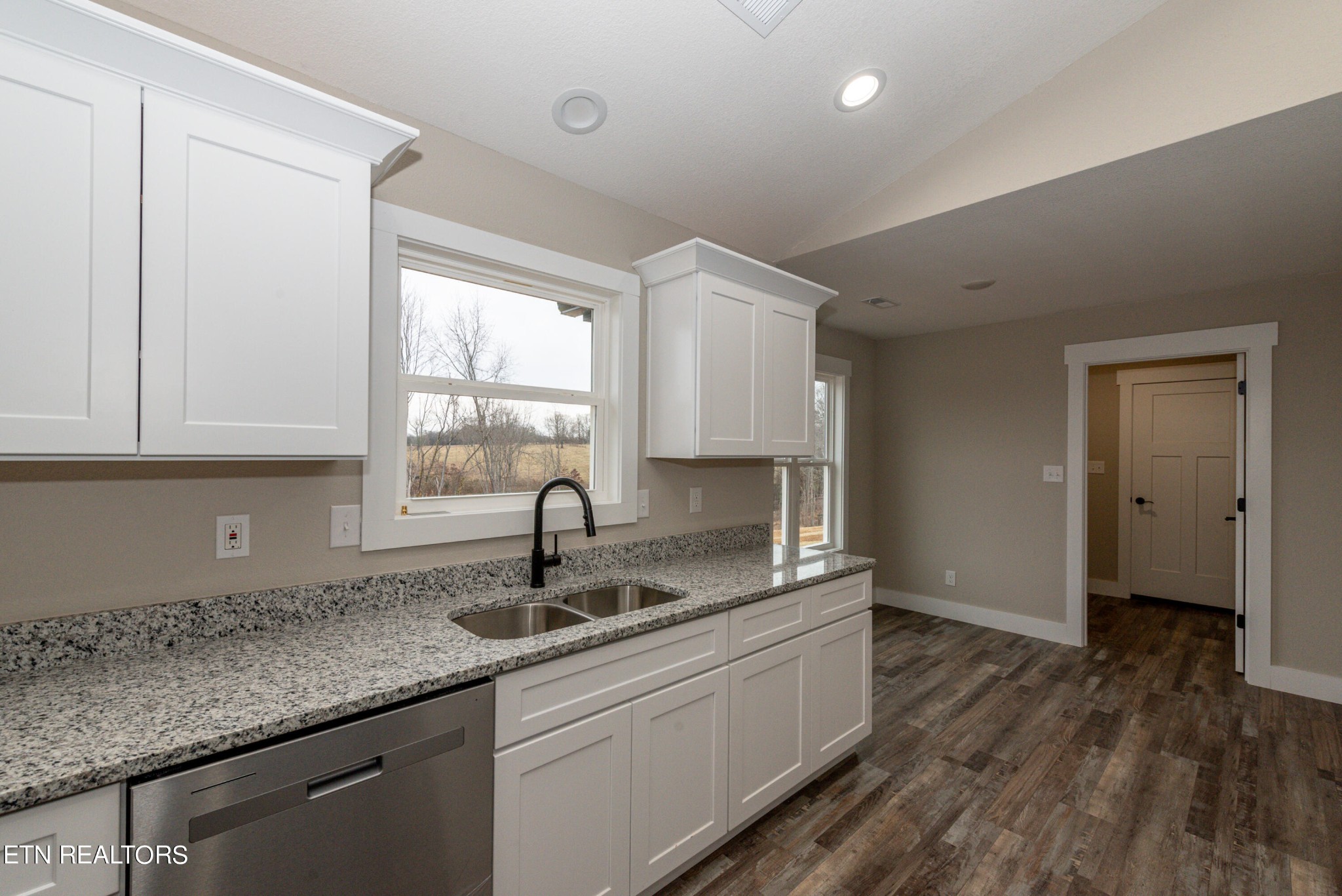 6221 Lanier Road Maryville, TN 37801 - Photo 15 of 35 Gallery Image 15