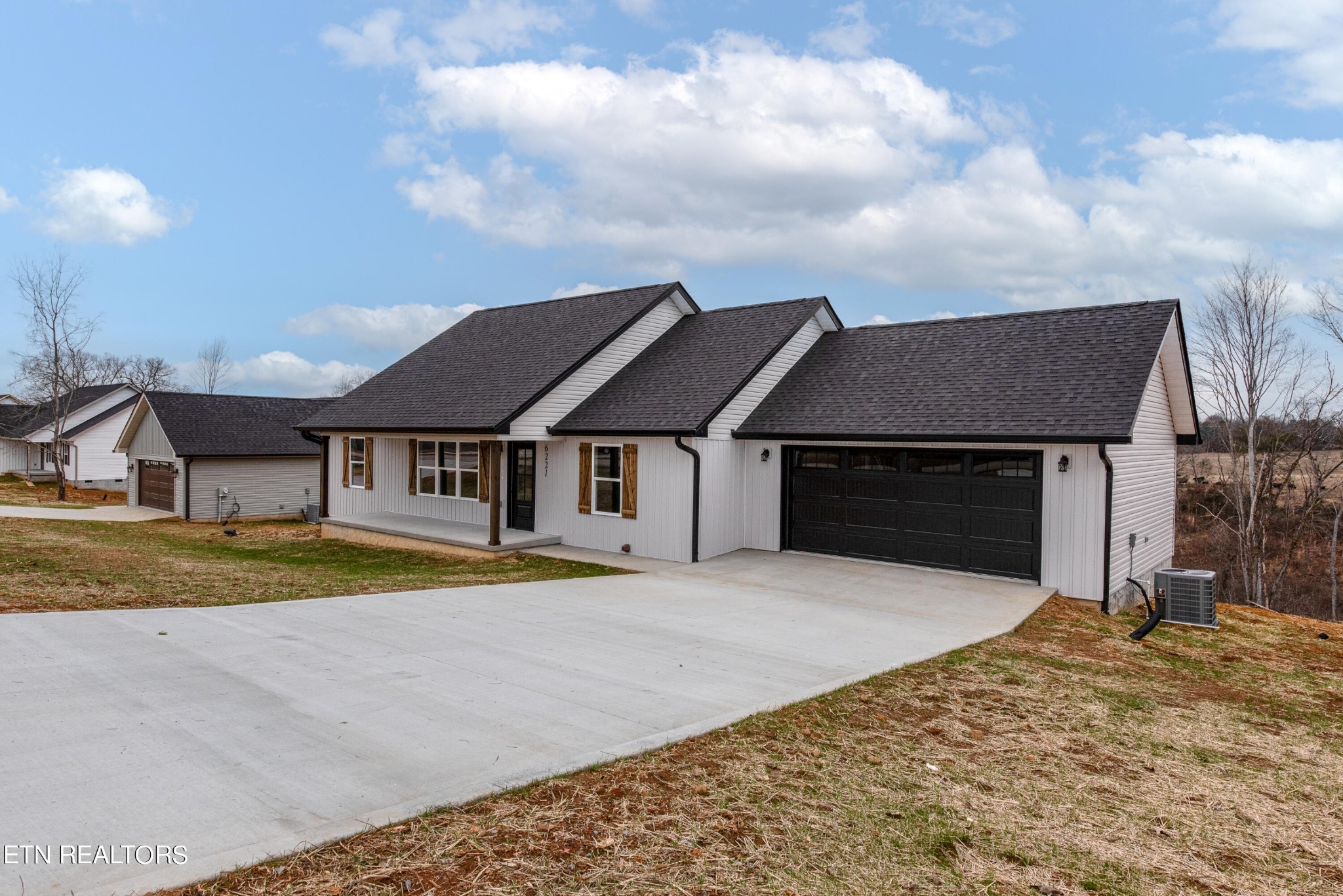 6221 Lanier Road Maryville, TN 37801 - Photo 2 of 35 Gallery Image 2
