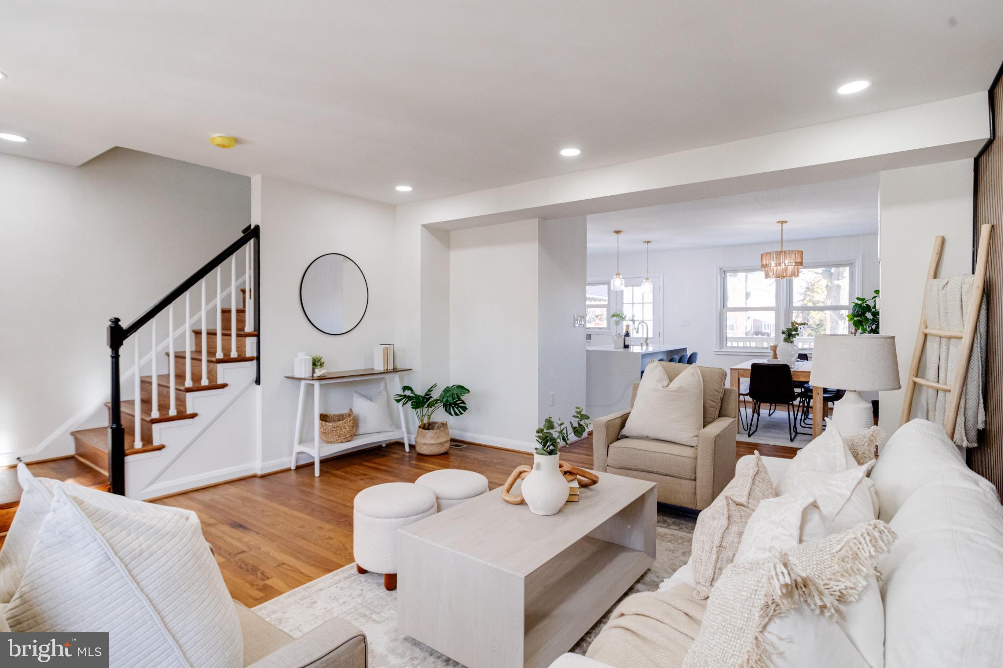 1524 Ramblewood Road Baltimore, MD 21239 - Photo 15 of 83 Bright and inviting open living space.