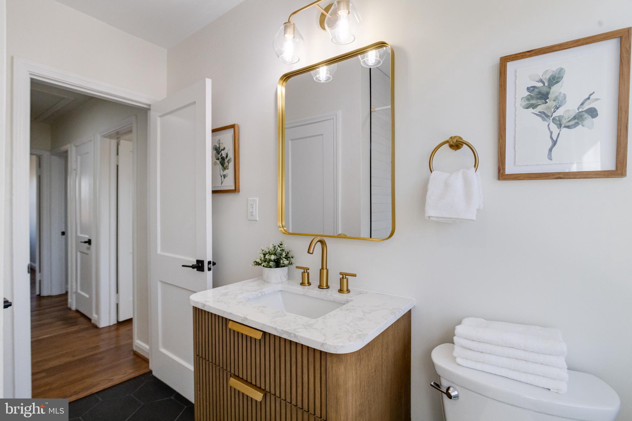 1524 Ramblewood Road Baltimore, MD 21239 - Photo 33 of 83 Upstairs Bathroom - Full