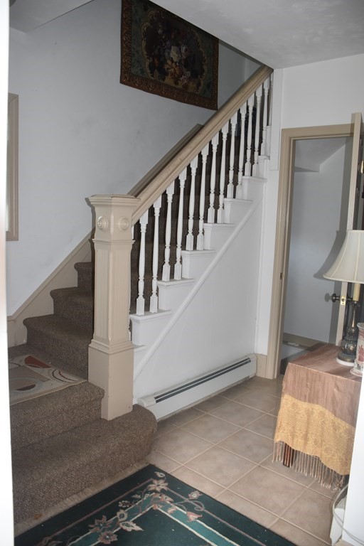 20 Holt Road Holden, MA 01520 - Photo 11 of 32