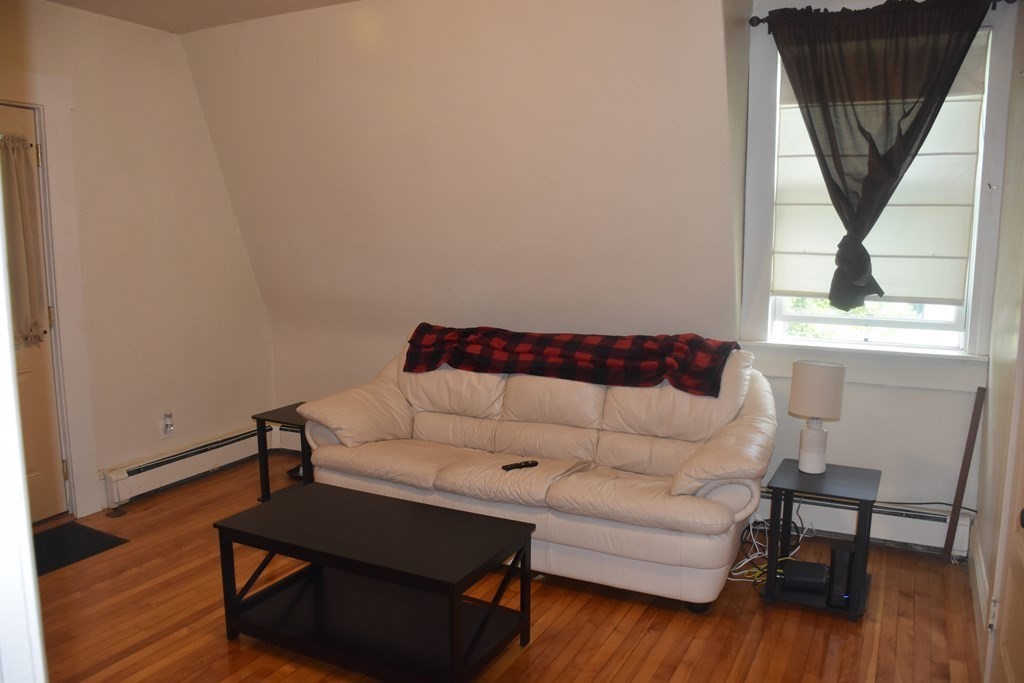 20 Holt Road Holden, MA 01520 - Photo 16 of 32