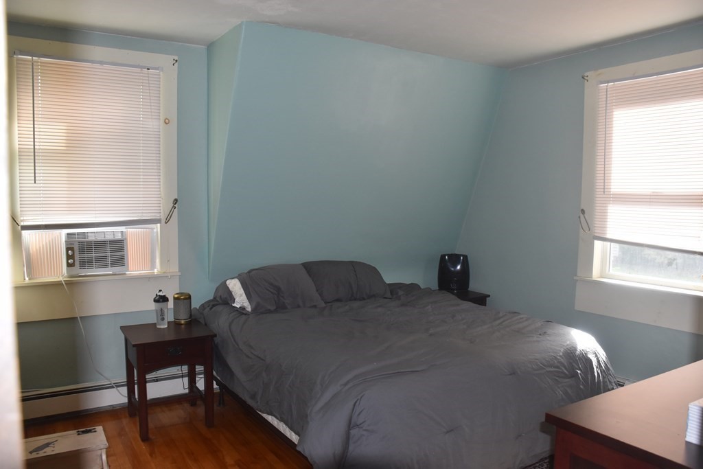 20 Holt Road Holden, MA 01520 - Photo 18 of 32