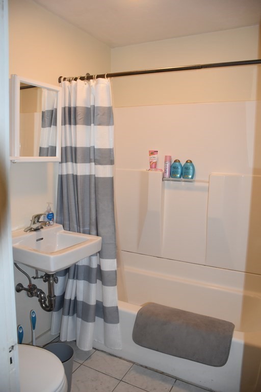 20 Holt Road Holden, MA 01520 - Photo 20 of 32