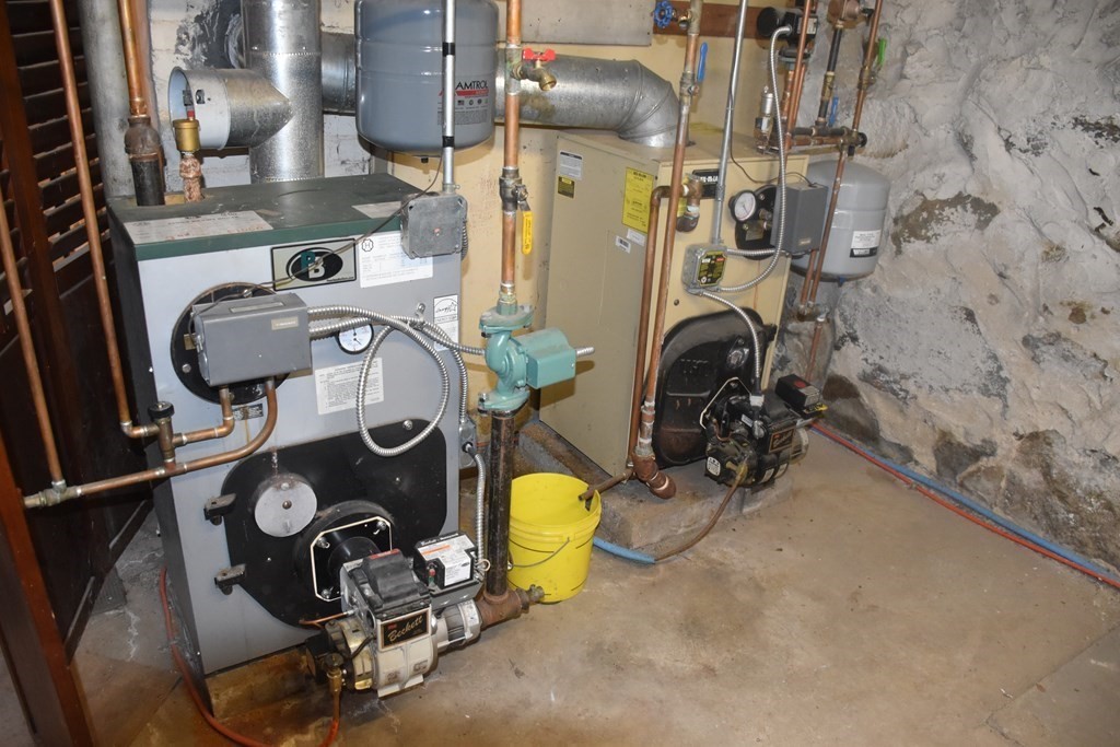 20 Holt Road Holden, MA 01520 - Photo 27 of 32