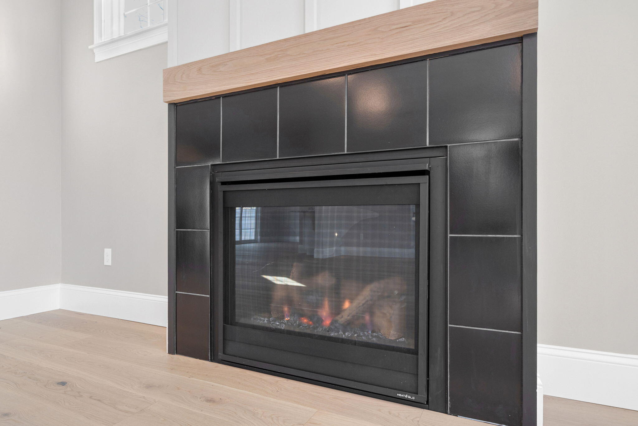 132 Mineral Spring Road, Unit 2 Windham, ME 04062 - Photo 15 of 69 132 ms fireplace 2