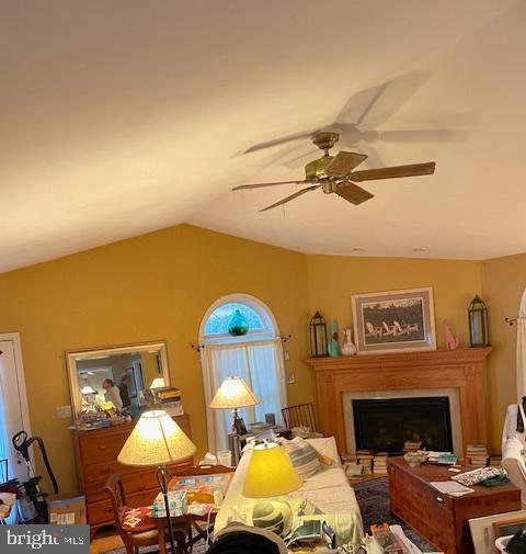 1807 Sutton Avenue Baltimore, MD 21227 - Photo 20 of 21