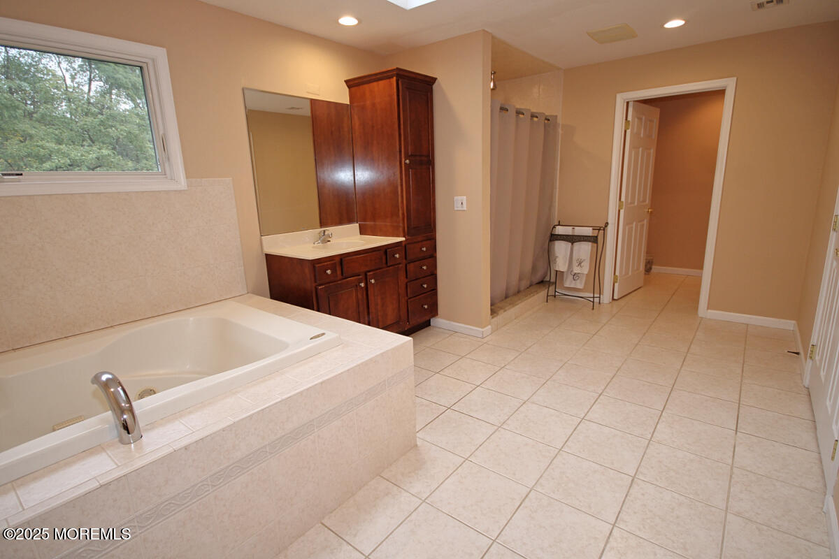 323 Freehold-Englishtown Road Freehold, NJ 07728 - Photo 20 of 56 IMG_7900