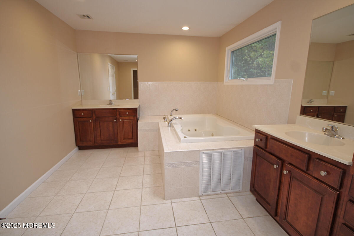 323 Freehold-Englishtown Road Freehold, NJ 07728 - Photo 21 of 56 IMG_7894