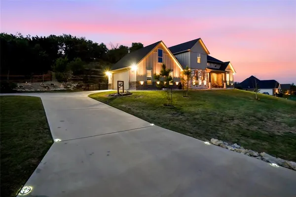 $485,500 | 1024 Tex Lane, Springtown, TX 76082