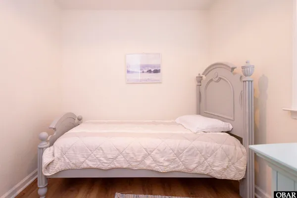 $1,299,000 | 8812 South Old Oregon Inlet Road, Nags Head, NC 27959