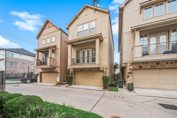 $459,900 | 6005 Kansas Street, Unit B, Houston, TX 77007