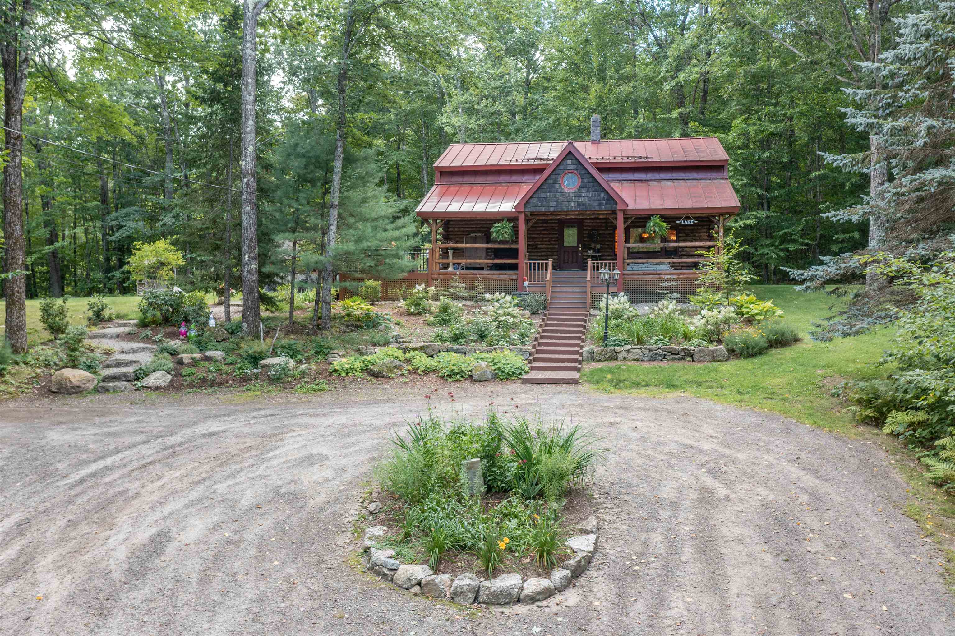 167 Lane Road Holderness, NH 03245 - Photo 2 of 31