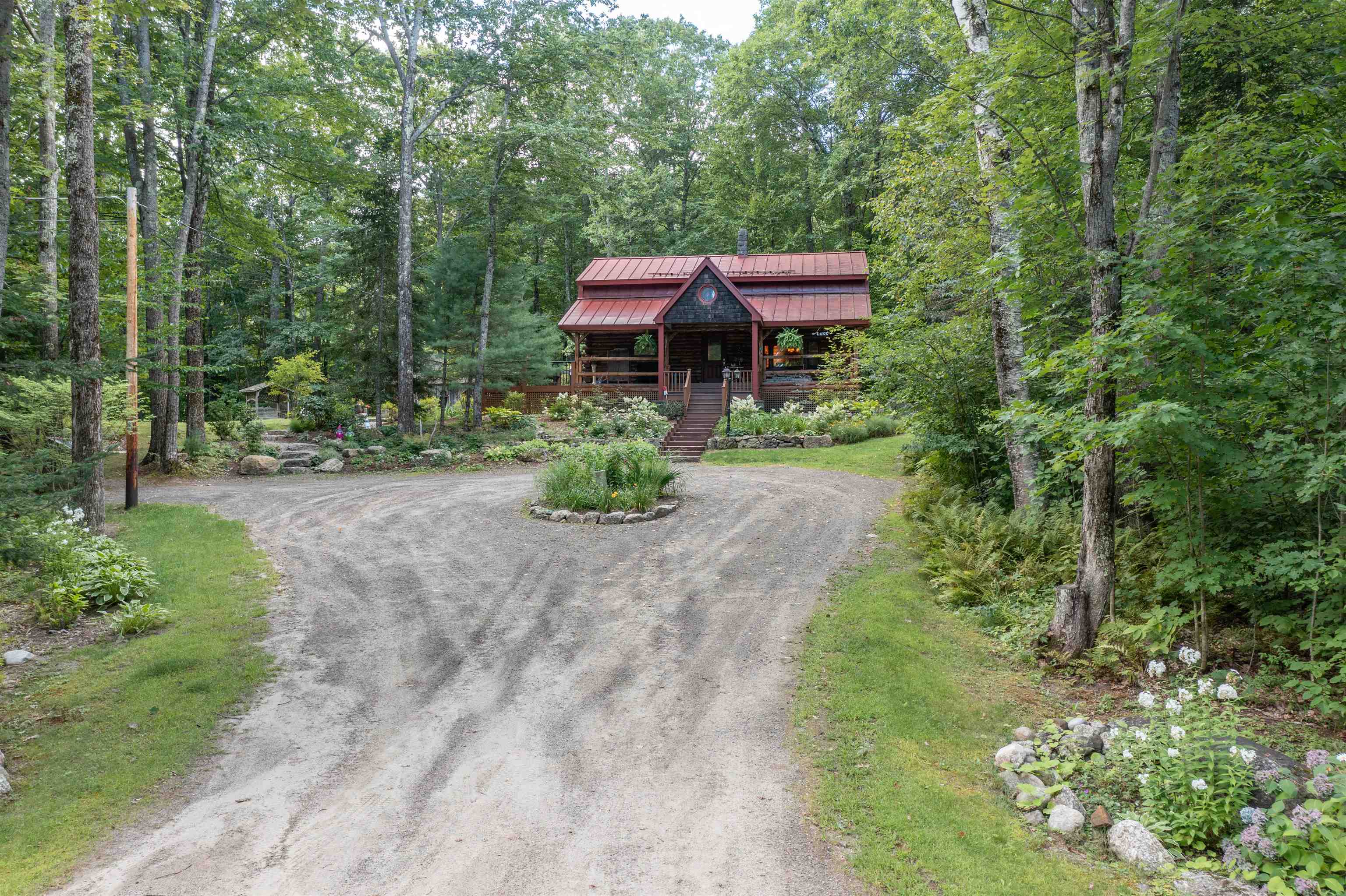 167 Lane Road Holderness, NH 03245 - Photo 3 of 31