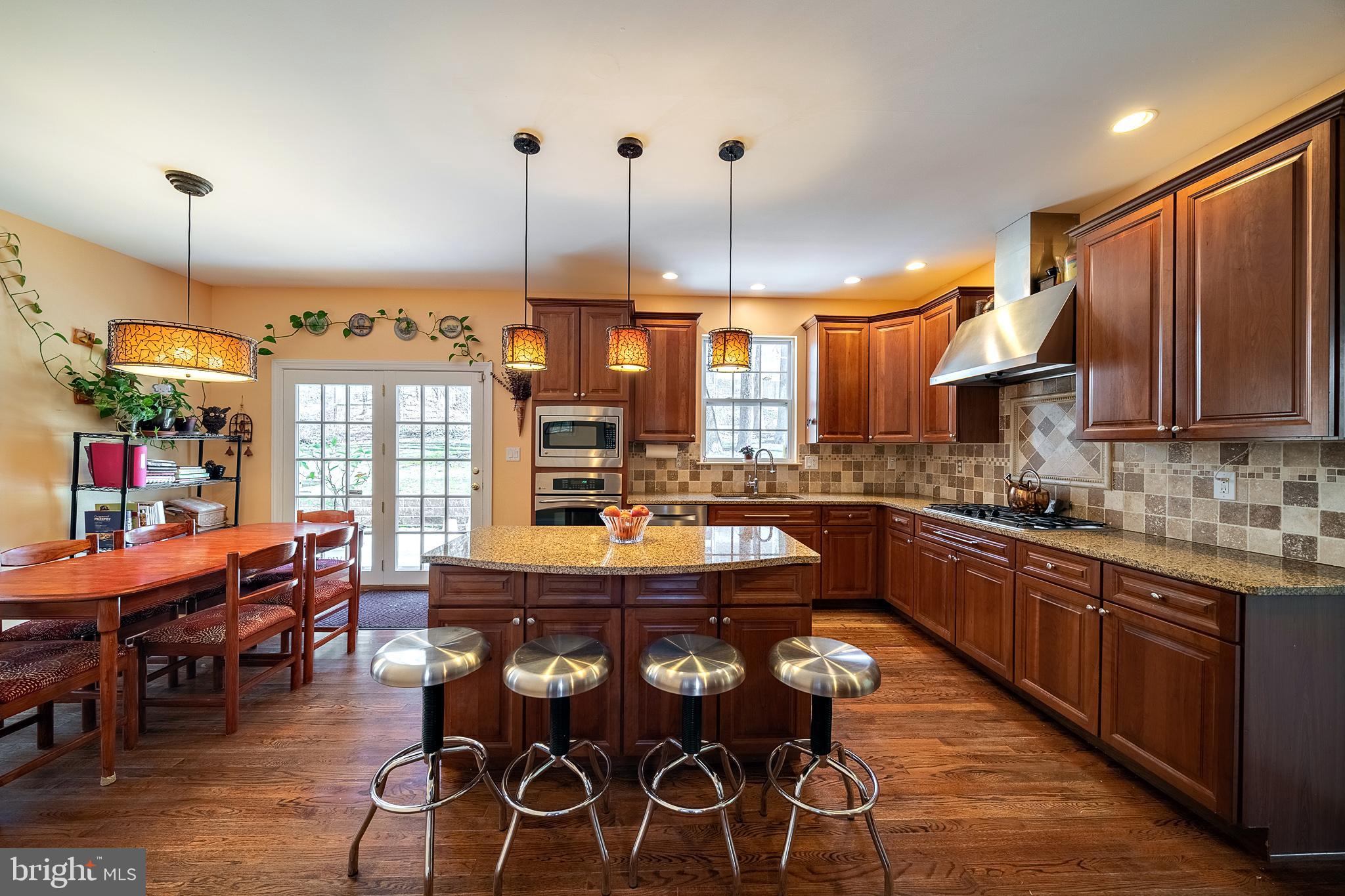 32 Jacobs Creek Road Ewing, NJ 08628 - Photo 18 of 54 Gallery Image 18