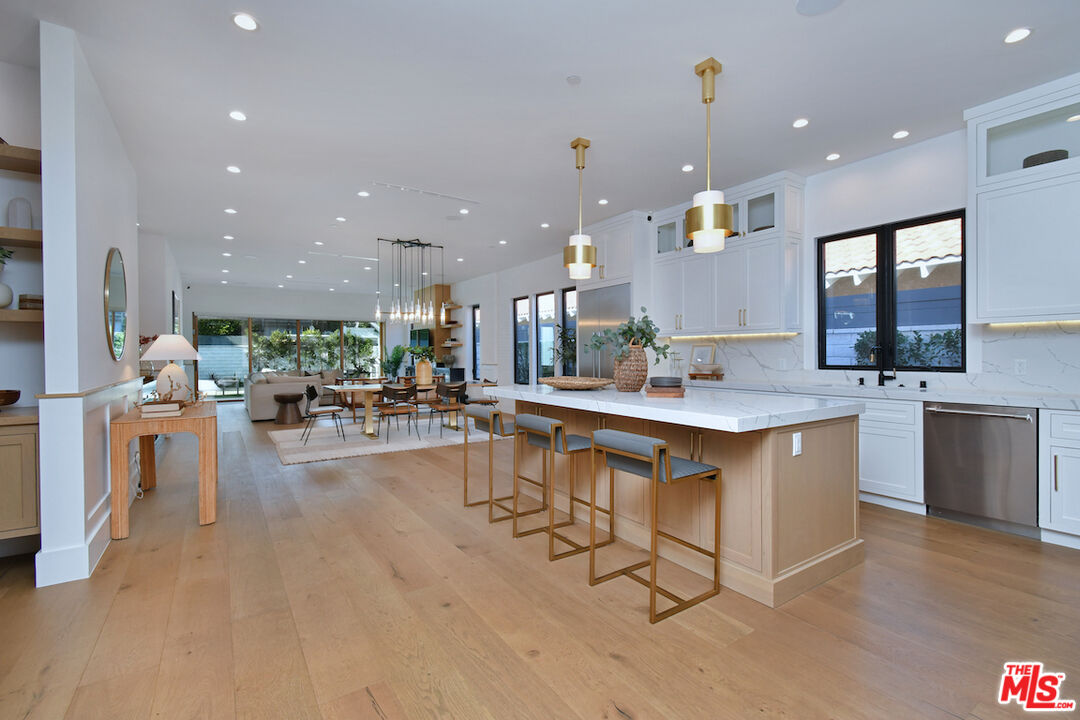 4809 Genesta Avenue Encino, CA 91316 - Photo 14 of 52