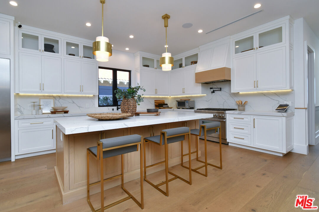 4809 Genesta Avenue Encino, CA 91316 - Photo 15 of 52